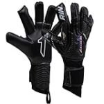 Descubre las ventajas de los guantes de portero Rinat Aries Pro: ¡El complemento ideal para tu rendimiento deportivo!